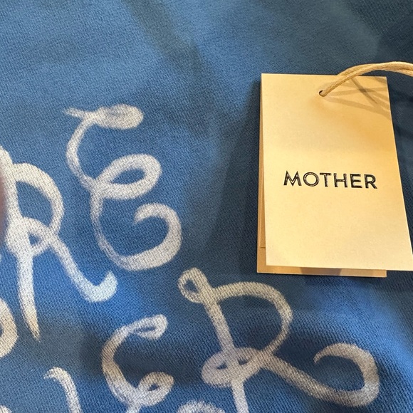 Mother, the drop square sweat shirt. Mere, Mother, Madre. Size small - Picture 4 of 6